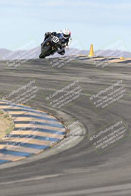 media/Nov-16-2025-Race Pace (Sun) [[8c5fa54630]]/Verified Riders/1-Turns 9 and 10 (925am)/